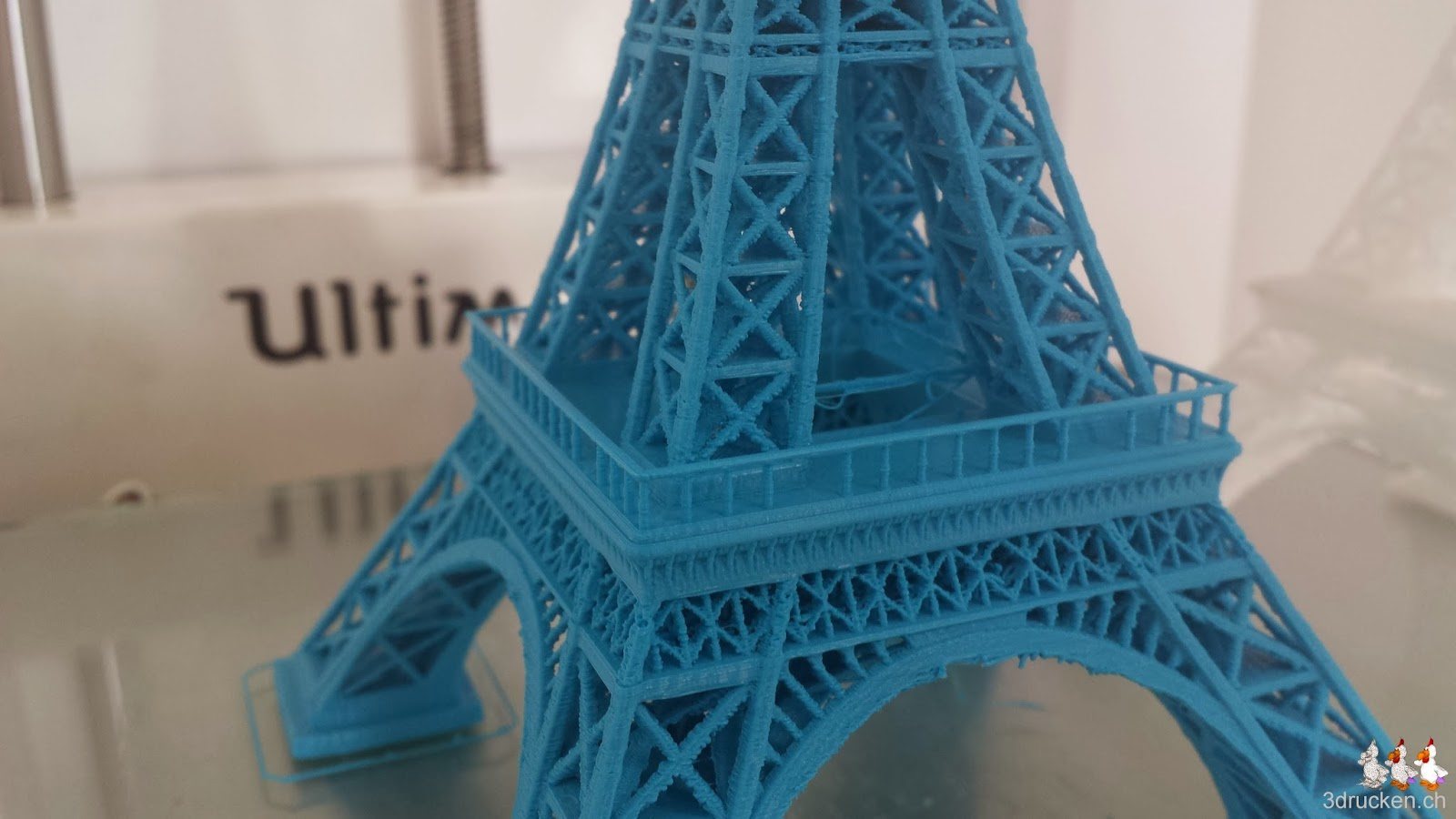 Der erste Eiffelturm am Ultimaker 2
