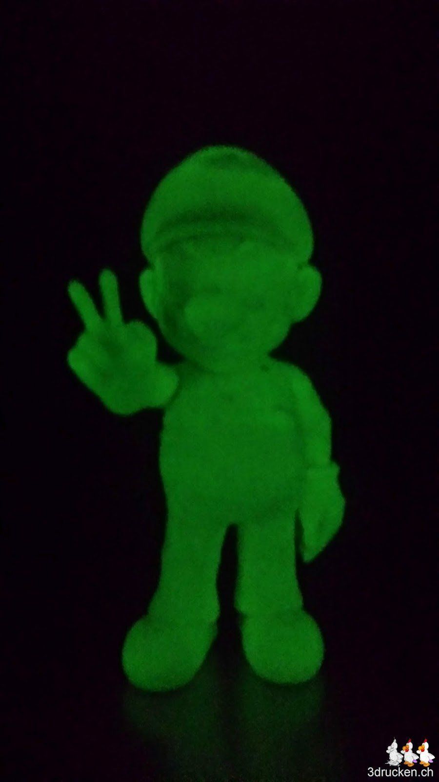 Super Mario leuchtet nachts